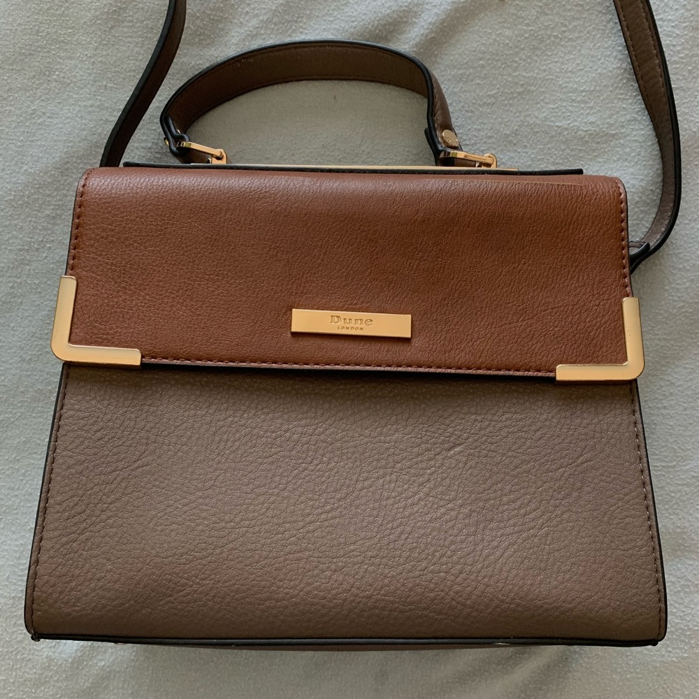 Beautiful rarely used crossbody bag.